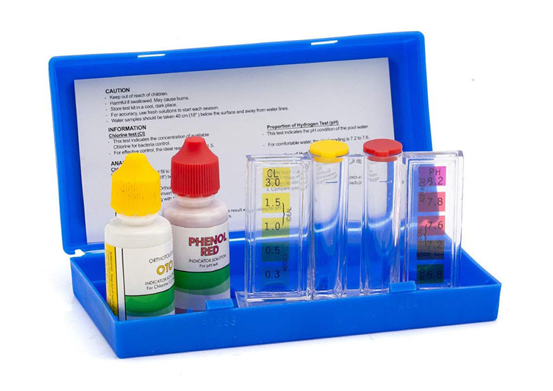 Pool test kit